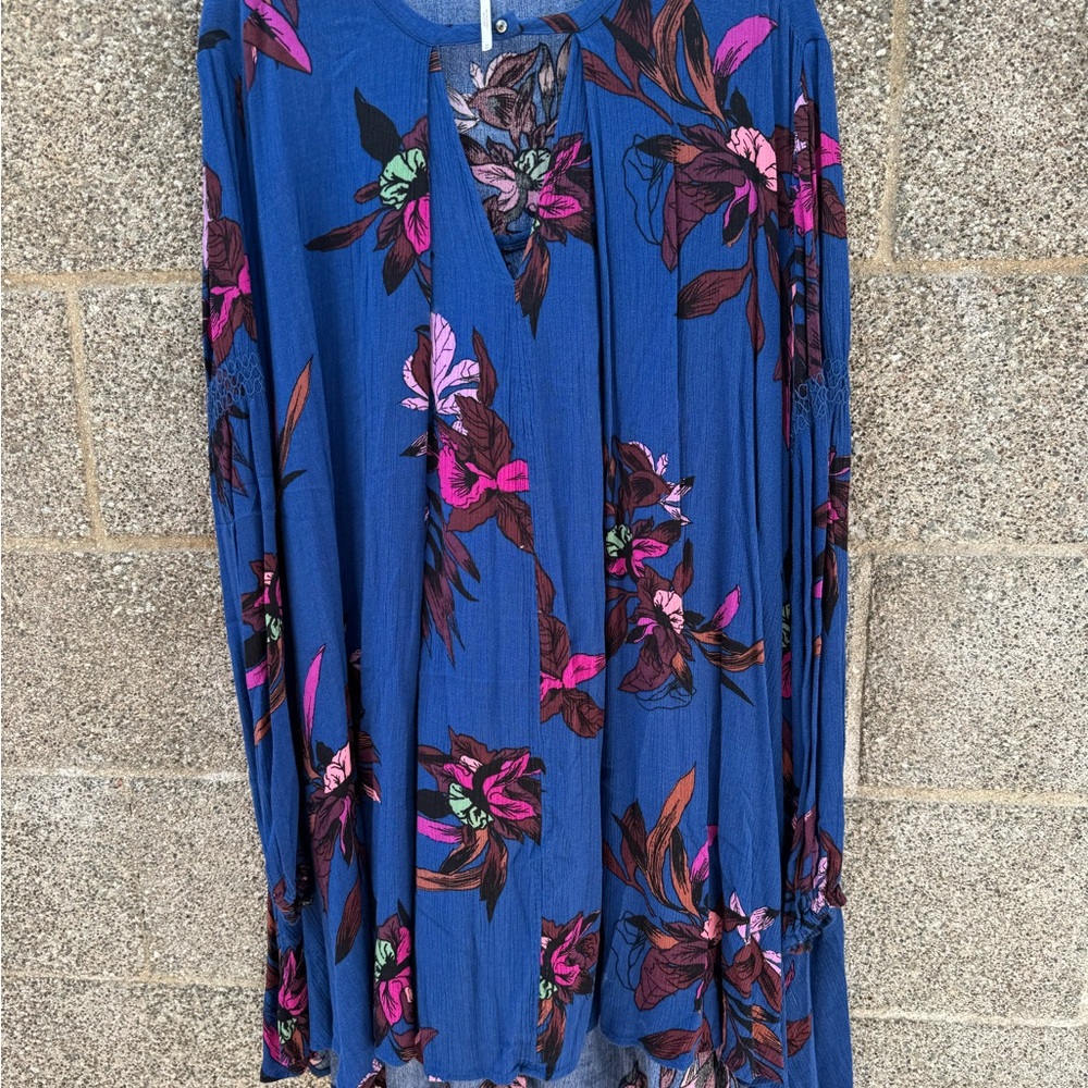 Free people blue floral shirt dress